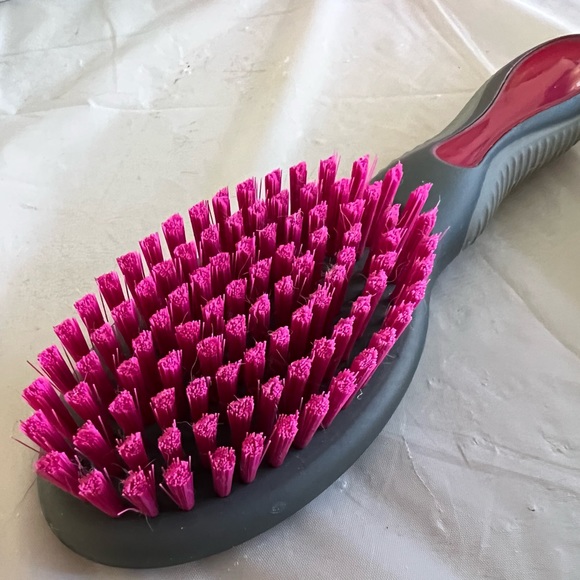 Cat / Kitten Hairbrush - Picture 3 of 4